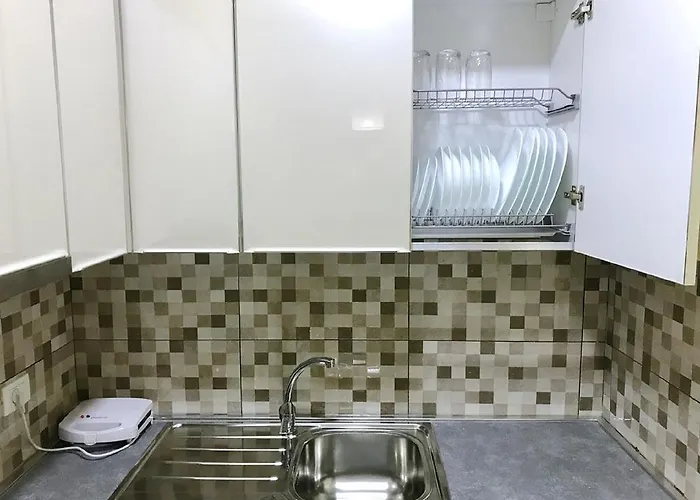 Eka Luxury One-bedroom Daire