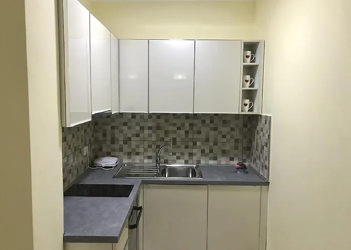 Eka Luxury One-bedroom Daire Dıraç