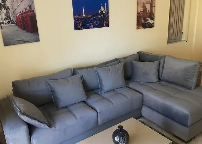 Eka Luxury One-bedroom *