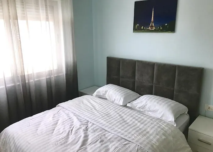 Eka Luxury One-bedroom *